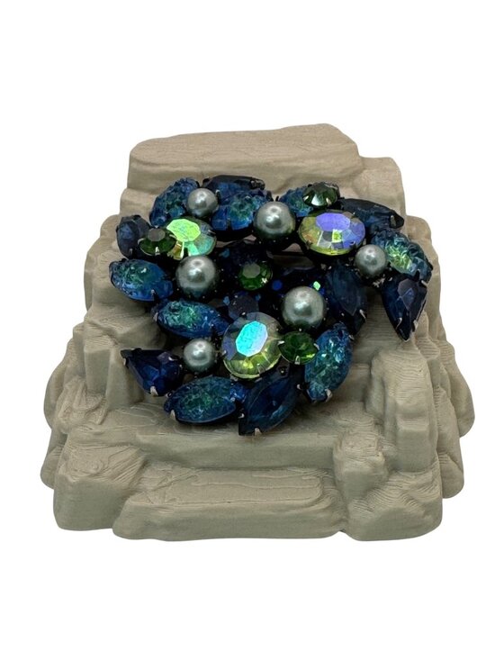 Kramer Jewelry - Molded Glass AB Kramer Blue & Green Rhinestone Brooch Pearls Aurora Borealis 2"